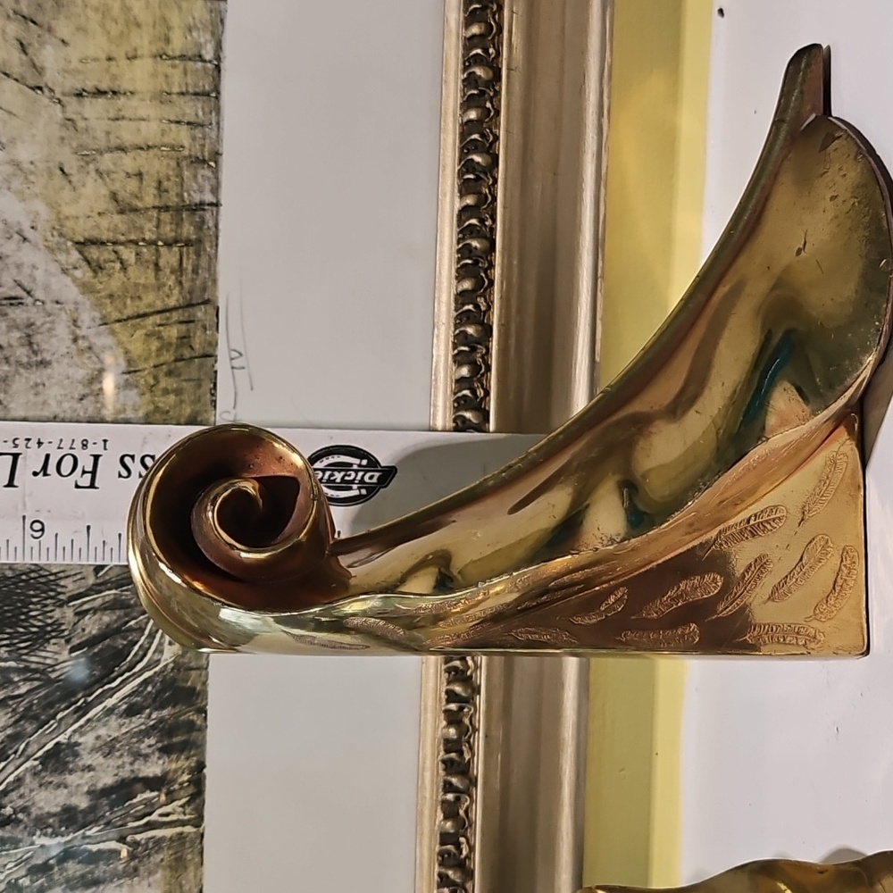Brass Overlay Scrolled Feathers Bookends 2 - Picture 8 of 8